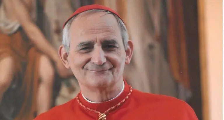 In un mondo preda delle guerre\u00A0la voce scomoda e necessaria del cardinale Zuppi: «Bisogna pensare al disarmo»\n