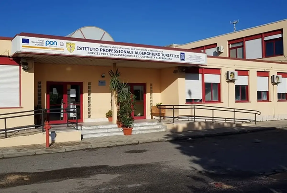 Inclusione, formazione e solidarietà: all’Ipalbtur Trecroci\u00A0tutti con le\u00A0“Mani\n\nin Pasta”\n