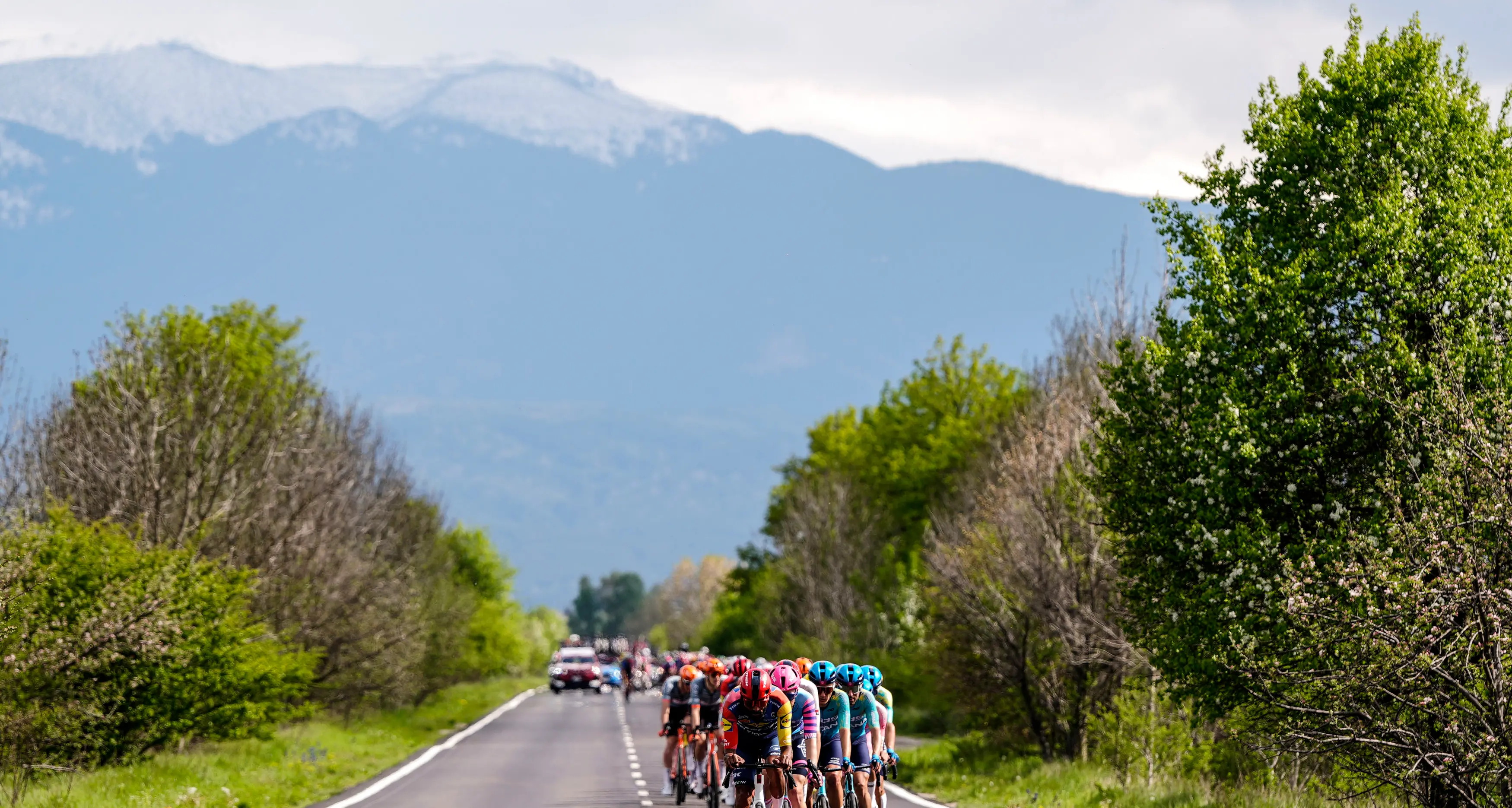 Giro d’Italia in Calabria, chiusure e deviazioni sull’autostrada\u00A0A2 e statali per la tappa Catanzaro-Cosenza\n