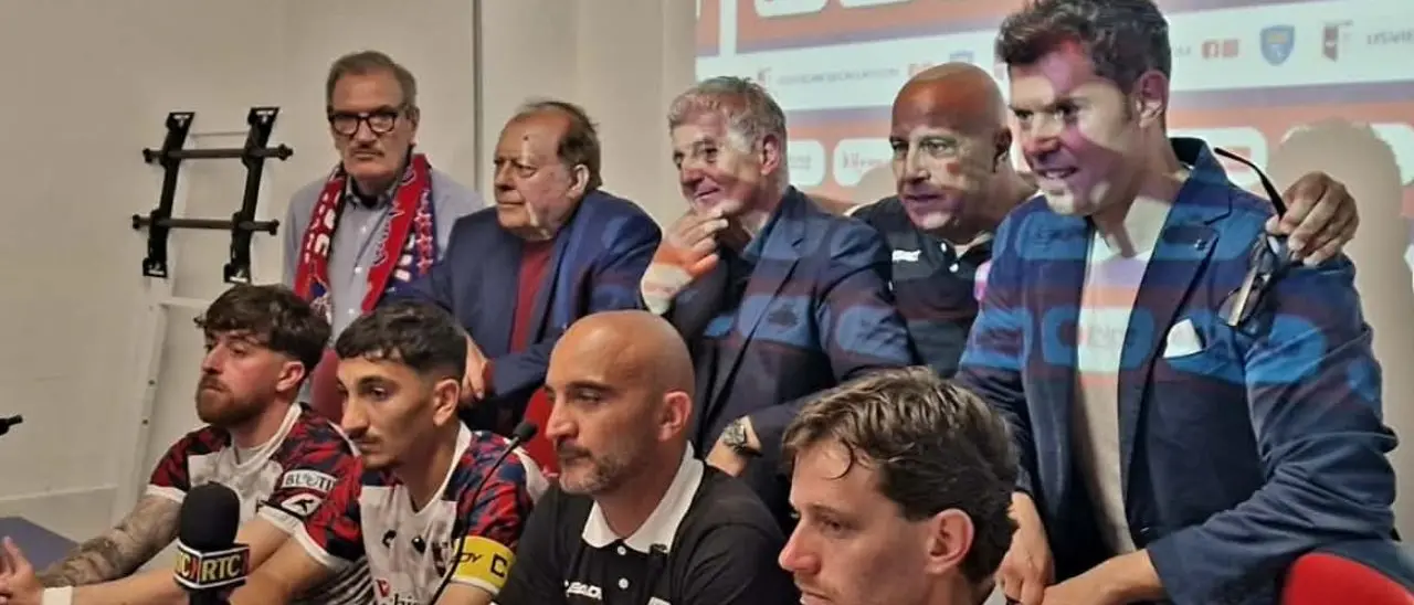 US Vibonese salva, mister Fanello: «Quando sono arrivato la squadra era mentalmente\u00A0distrutta»\n