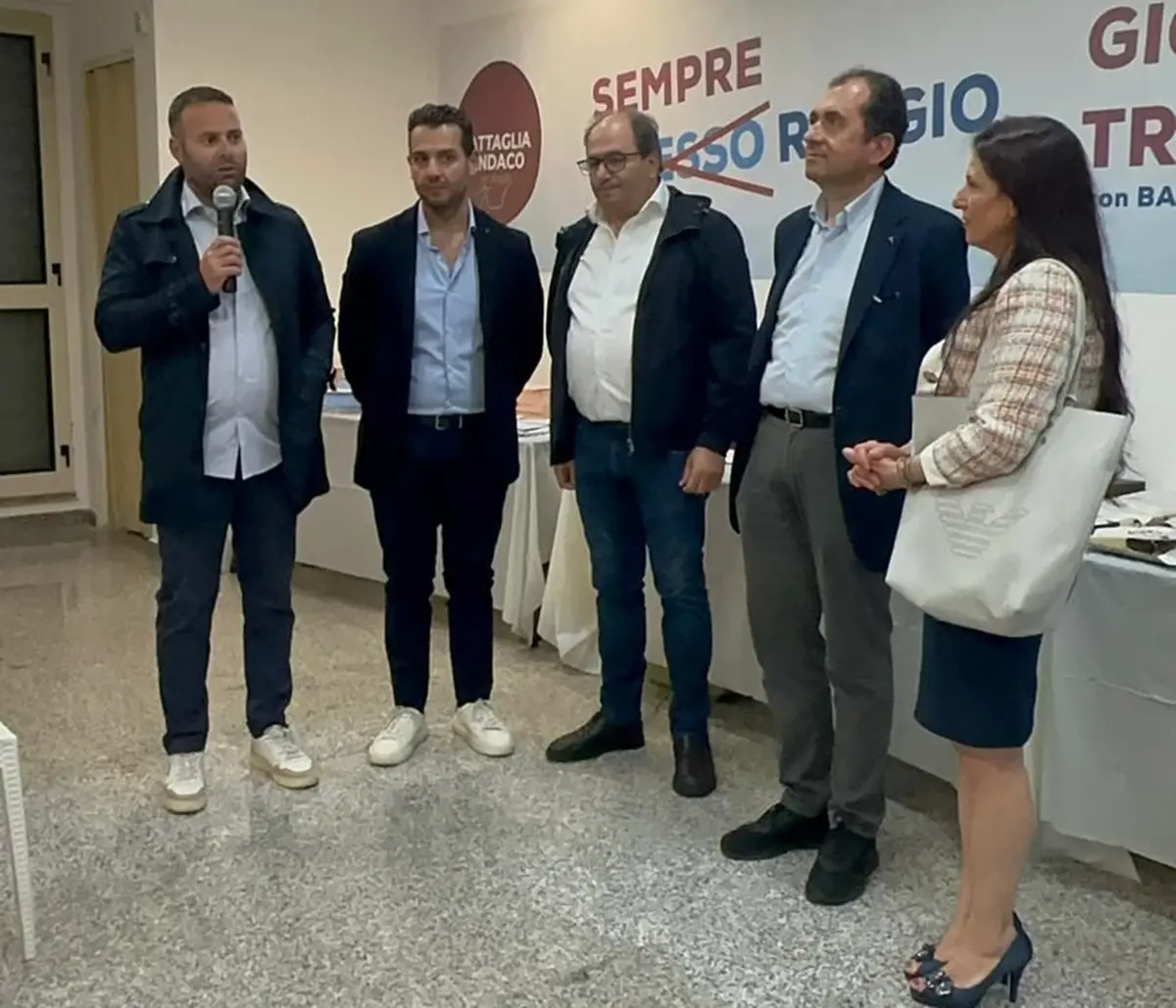 I candidati\u00A0Gianni Tramontana al consiglio comunale e Giacomo Catalano e Giovanna D’Agostino alla\u00A0III Circoscrizione inaugurano la segreteria\n