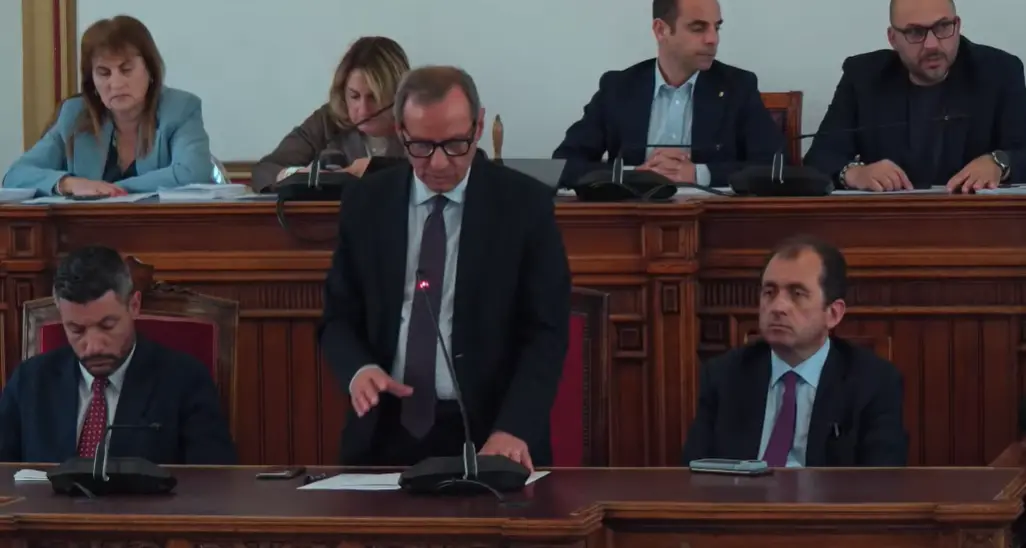 Battaglia saluta Minicuci e rilancia su Castore: «Serve una proroga per tutelare lavoratori e società»\n