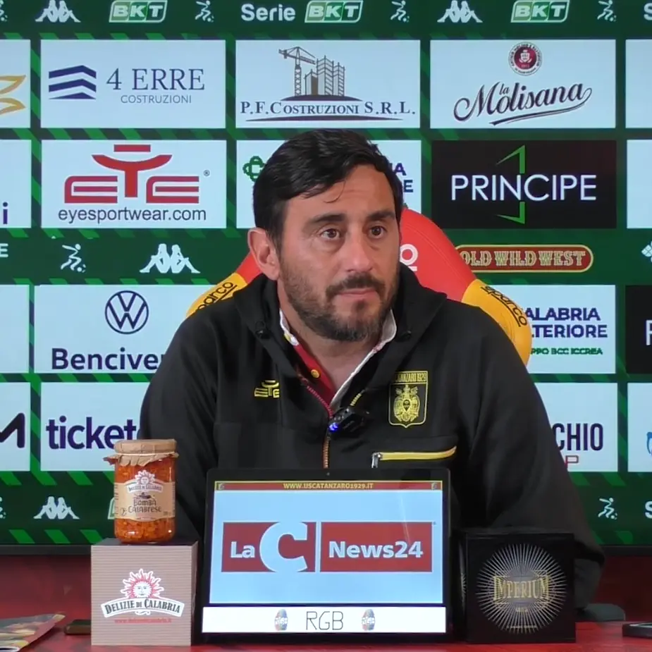 Playoff Serie B, Aquilani carica il Catanzaro per la sfida con l’Avellino: «Non dobbiamo snaturarci, il Ceravolo ci spingerà»