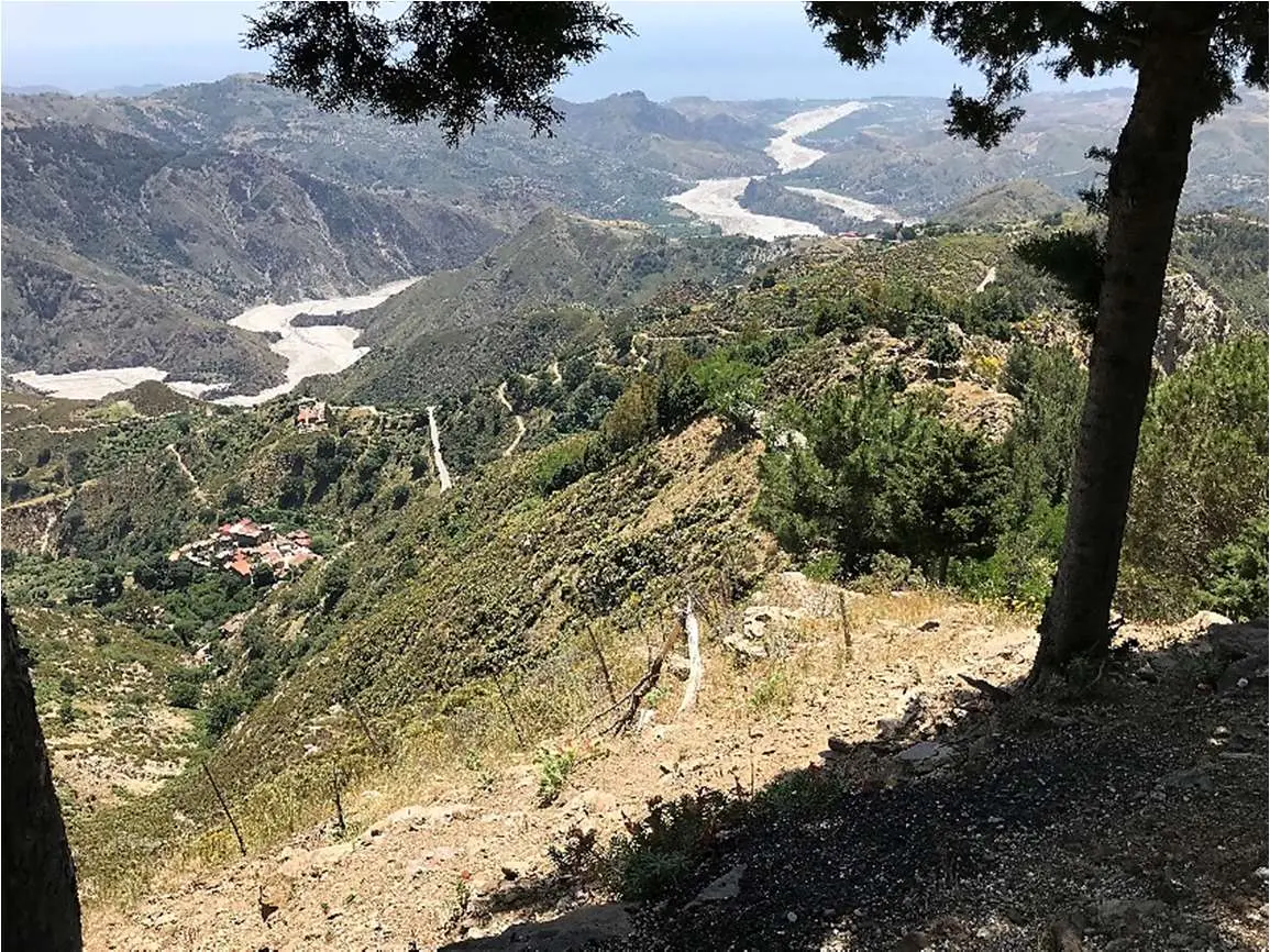 Greenways, al via i lavori sulla strada Gallicianò-Roccaforte: salvato il finanziamento da 1,4 milioni\n