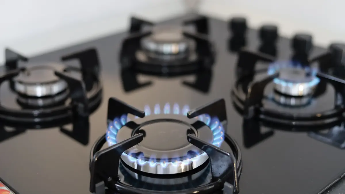 Bollette da incubo a una famiglia calabrese, quasi 10mila euro per il gas ma il Tribunale di Catanzaro azzera il debito\n