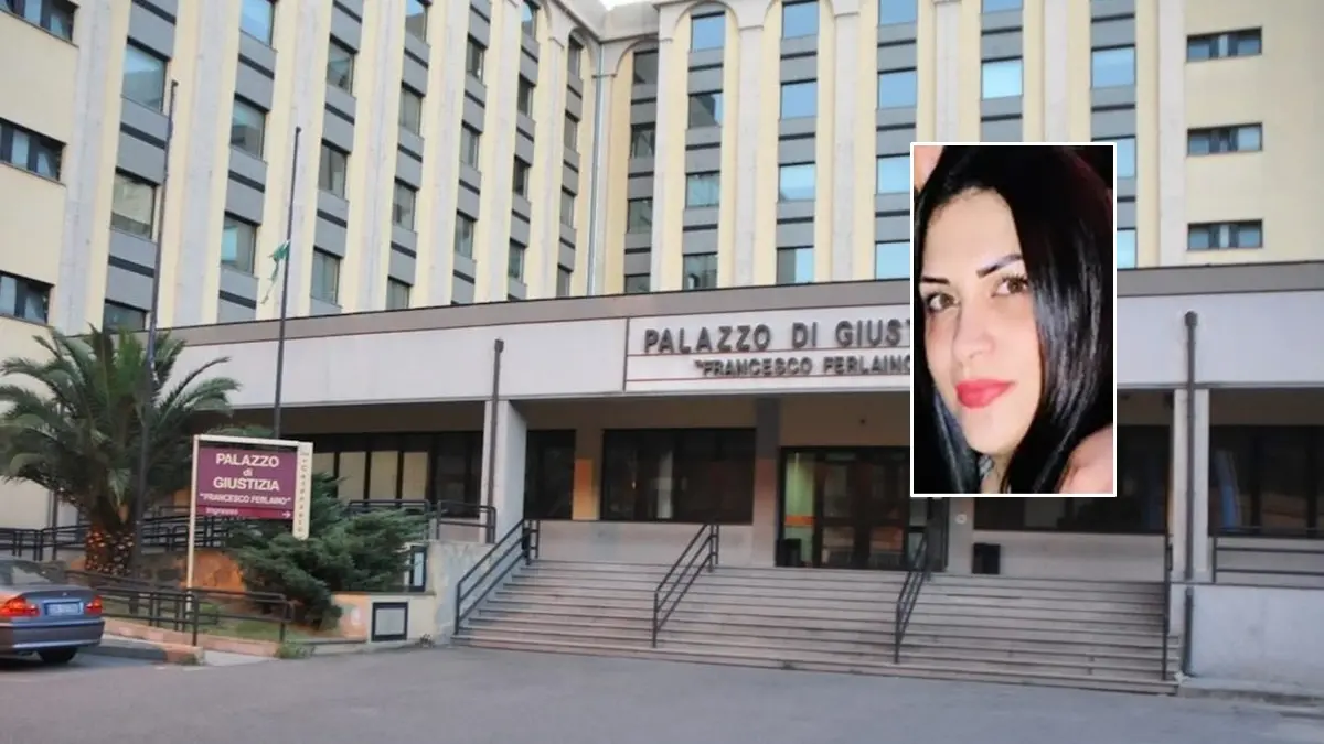 <p>Il Tribunale del Riesame di Catanzaro e nel riquadro Enza Ciconte</p>\\n