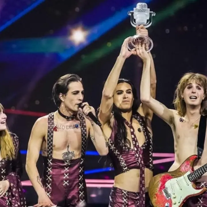 I Maneskin tornano insieme, Fiorello sgancia la bomba: «Reunion a Sanremo 2027»\n