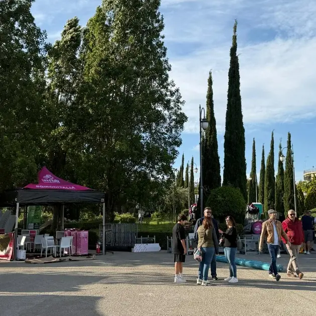 Giro d’Italia 2026, Catanzaro pronta alla partenza della quarta tappa verso Cosenza\n\n\n