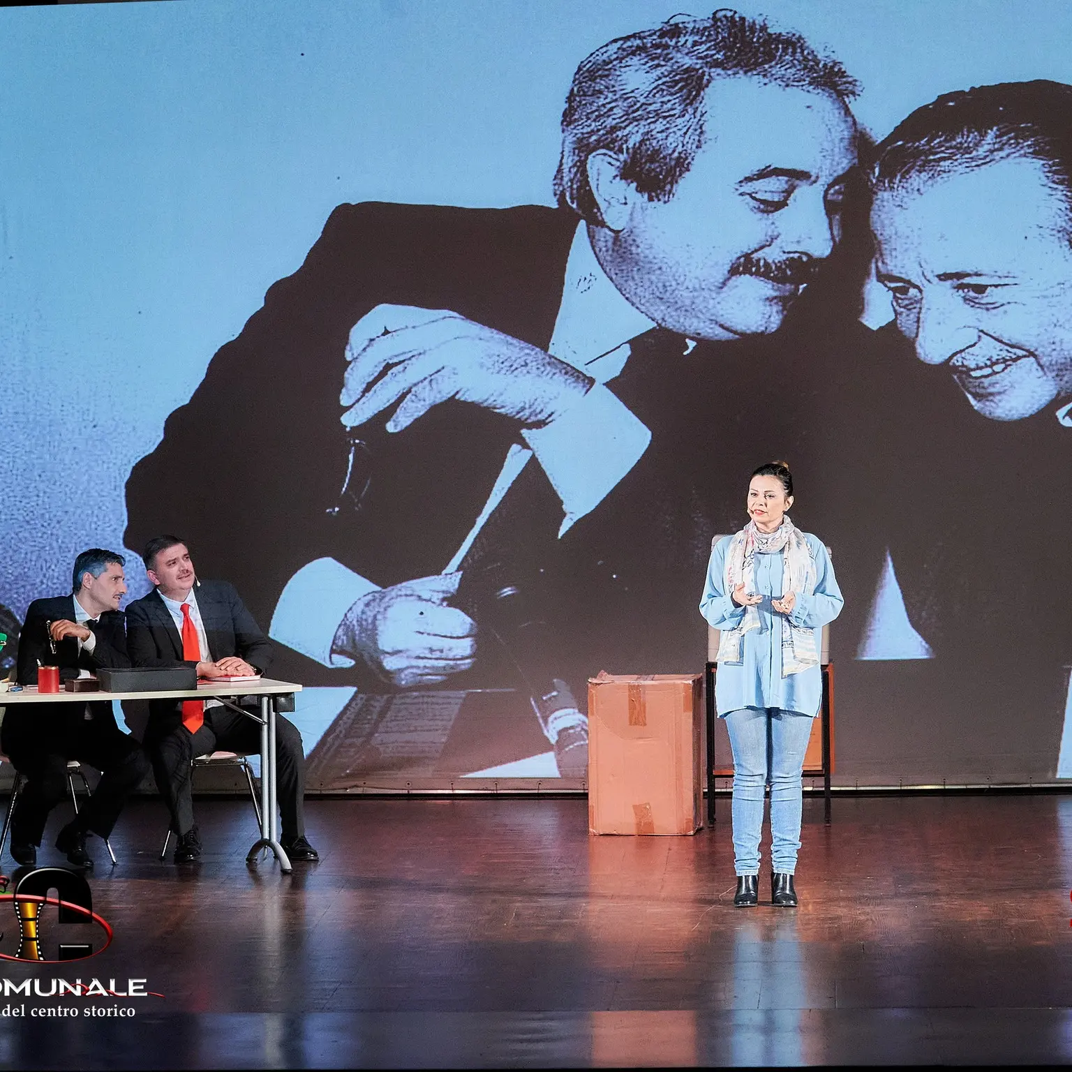 “Giovanni e Paolo – Gli Antieroi”, il Teatro Comunale di Catanzaro chiude la stagione del Teatro Incanto tra memoria, emozione e prime anticipazioni sul futuro\n