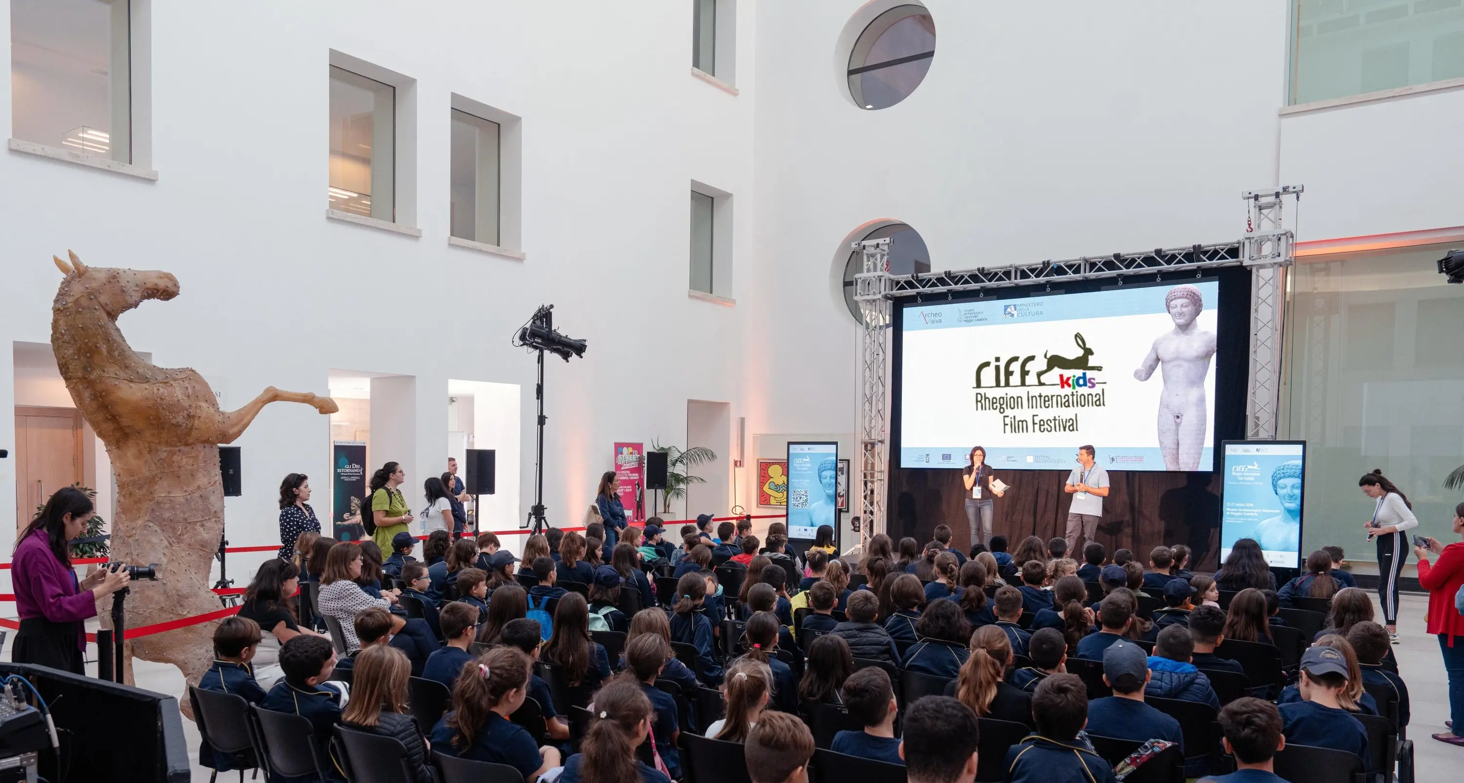RIFF_Kids trasforma Reggio in un laboratorio culturale: mille studenti tra cinema, archeologia e nuove visioni del presente\n