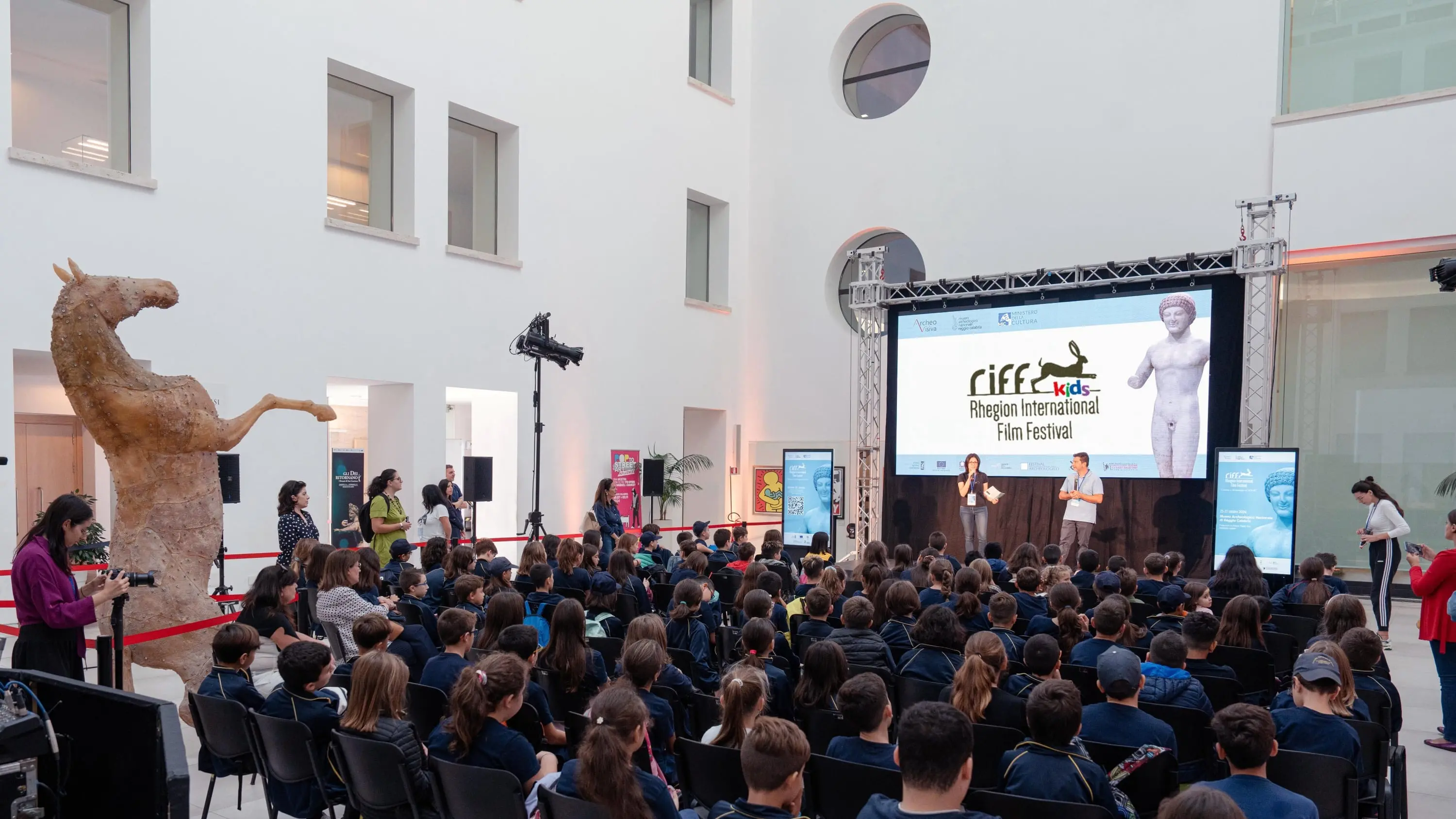 RIFF_Kids trasforma Reggio in un laboratorio culturale: mille studenti tra cinema, archeologia e nuove visioni del presente\n