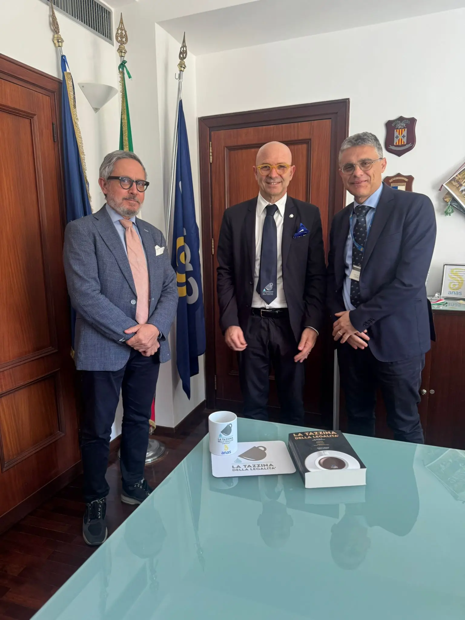 Catanzaro, \"La Tazzina della Legalità\" incontra ANAS Calabria: infrastrutture, Ponte Bisantis e riqualificazione dell’ingresso della città al centro del confronto\n