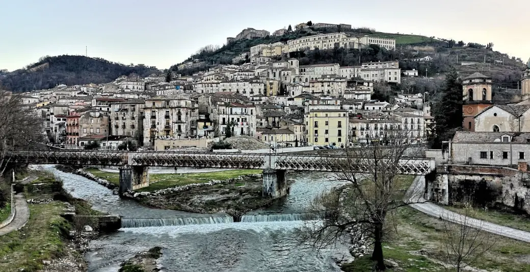 Il Crati: un fiume da vivere e valorizzare, non da temere\n