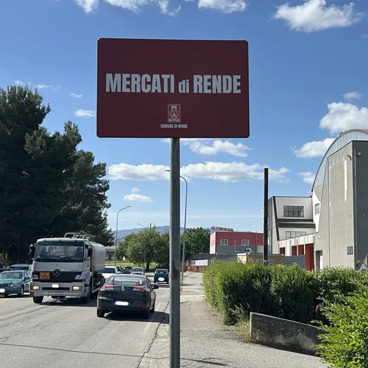 Area mercatale di Rende, raggiunta l’intesa: ritorno a pieno regime delle attività\n