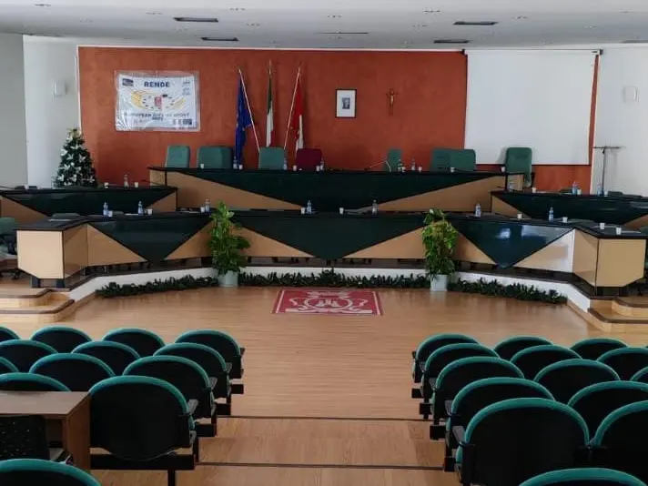 Nuovo ospedale di Arcavacata, il Consiglio di Rende approva all’unanimità: «Scelta storica per tutta la provincia»