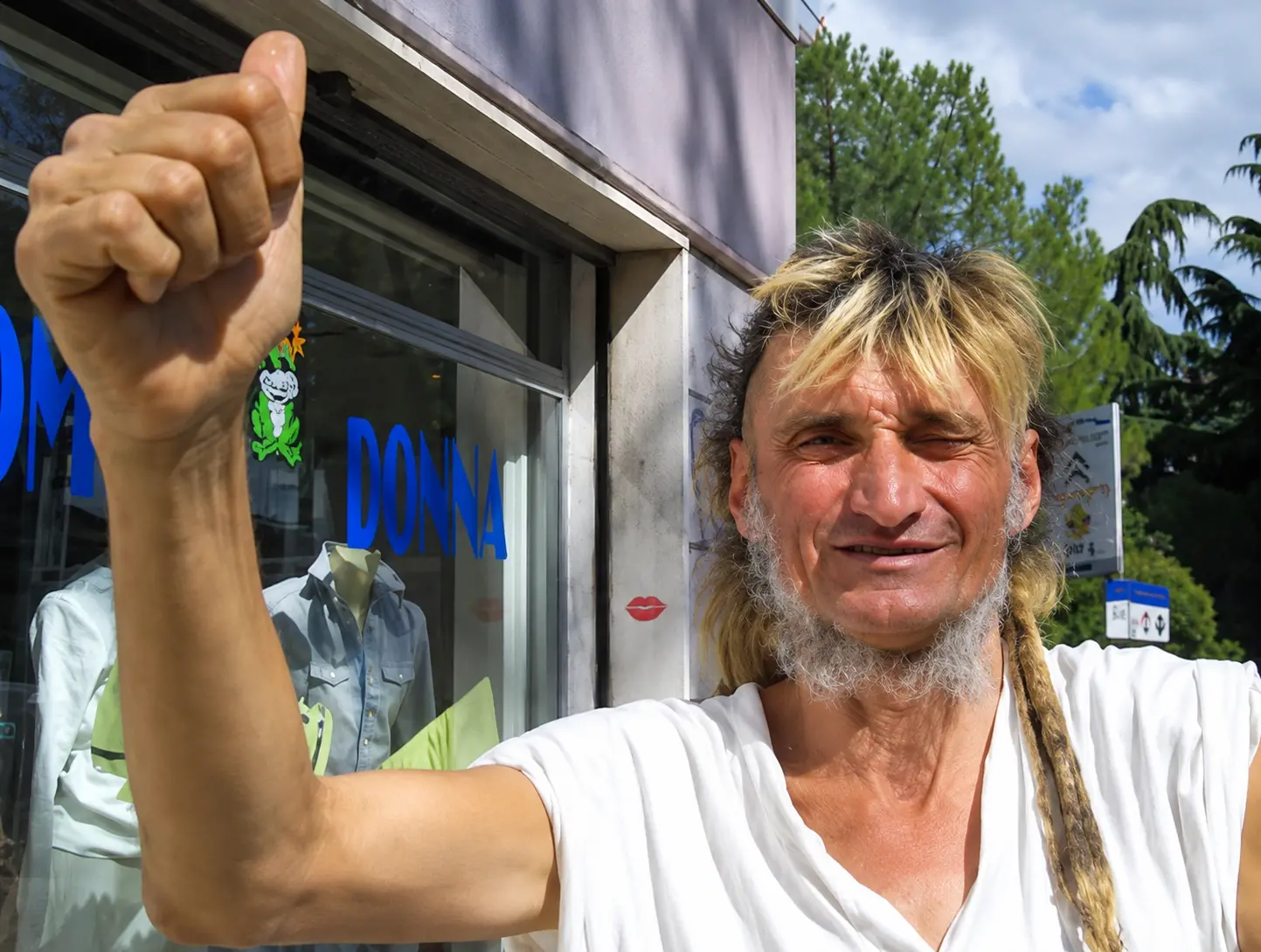 «Cumpà, i tìani centu lì?»: addio a Centolire, maschera malinconica e irripetibile della Cosenza popolare\n