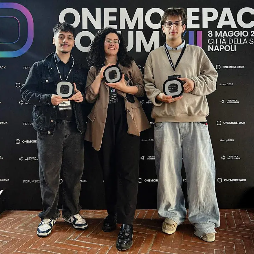 Graphic Design, a tre studenti dell’ABA Catanzaro l’intero podio del OneMorePack 2026 di Napoli