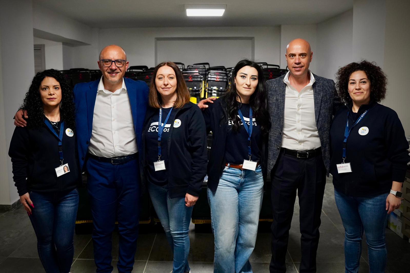 Acri, nuovi kit per la raccolta differenziata