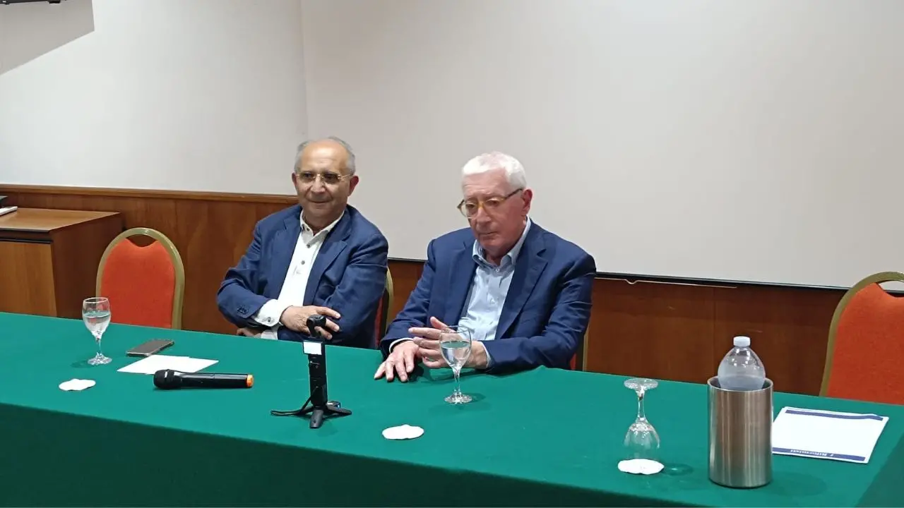 I Riformisti a battesimo in Calabria\u00A0con la bordata di Principe al Pd: «È il miglior alleato del centrodestra»\n