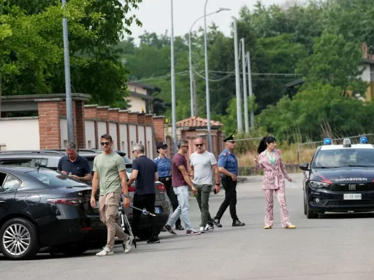 Garlasco, il mistero della ragazza in bici: un documento riaccende i dubbi sul “supertestimone”