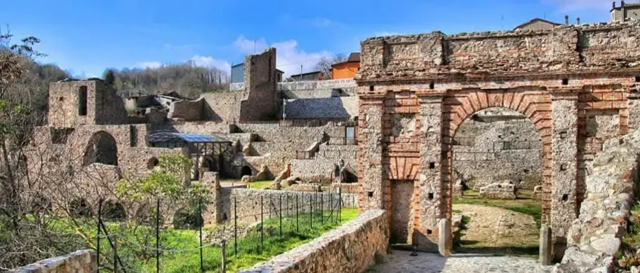 La Mongiana Festival: alle Reali ferriere due giorni di laboratori, incontri e arte\n
