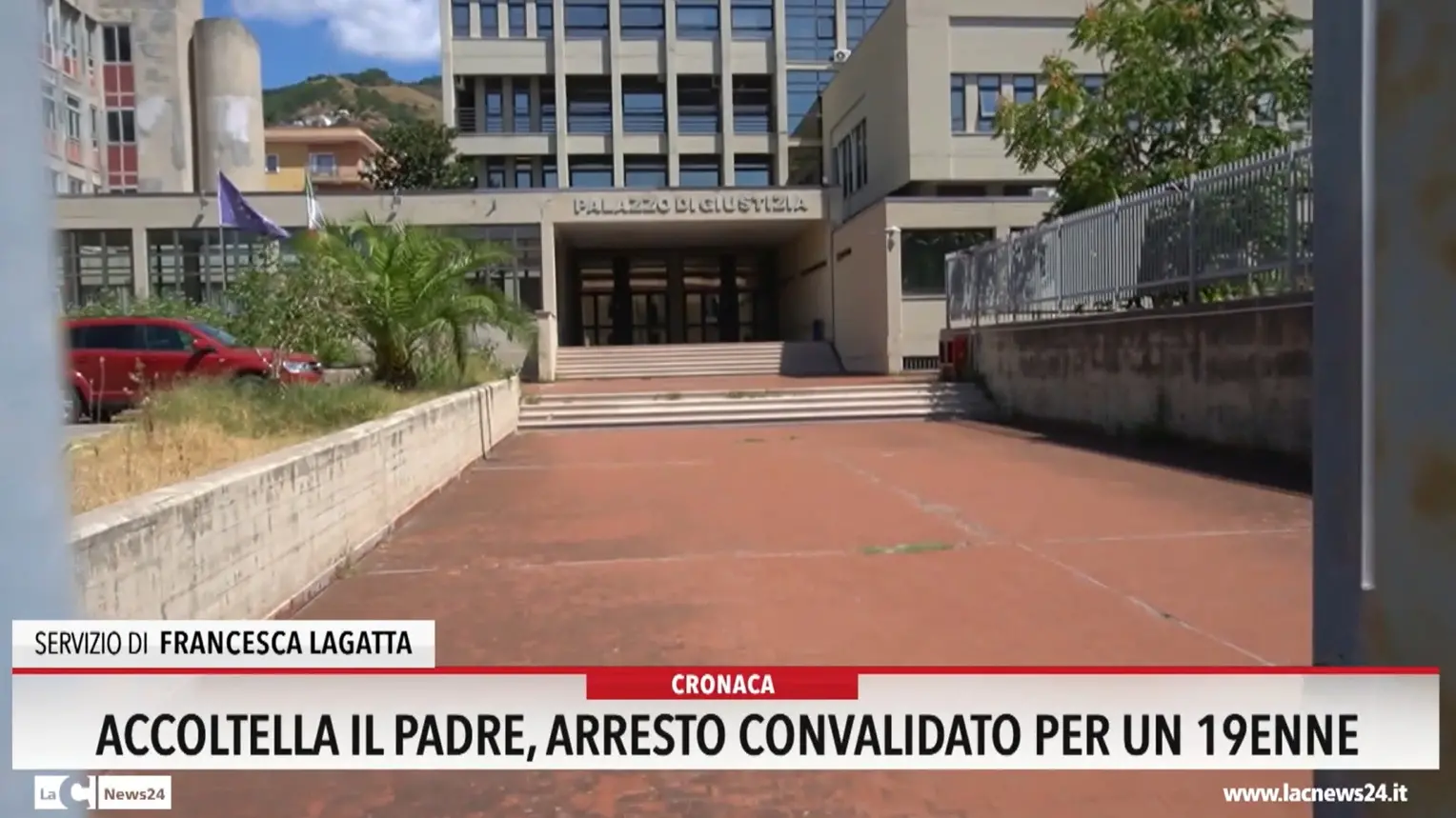 Accoltella il padre, arresto convalidato per un 19enne
