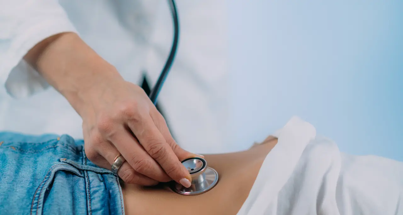 «Dieta mediterranea, tecnologia e ricerca»: ecco la nuova epato-gastroenterologia per il prof\u00A0Abenavoli\n