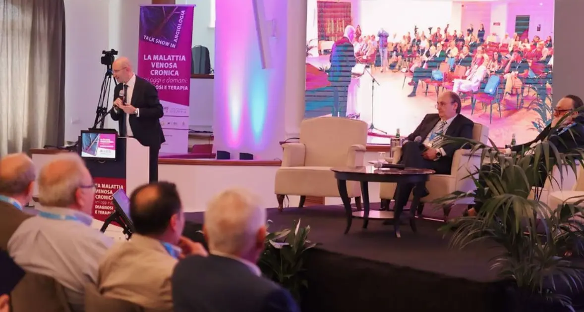 “Angiologia: The Experiences”:\u00A0 a\u00A0Gizzeria Lido\u00A0la terza edizione del talk show in diretta sulla nostra testata\n
