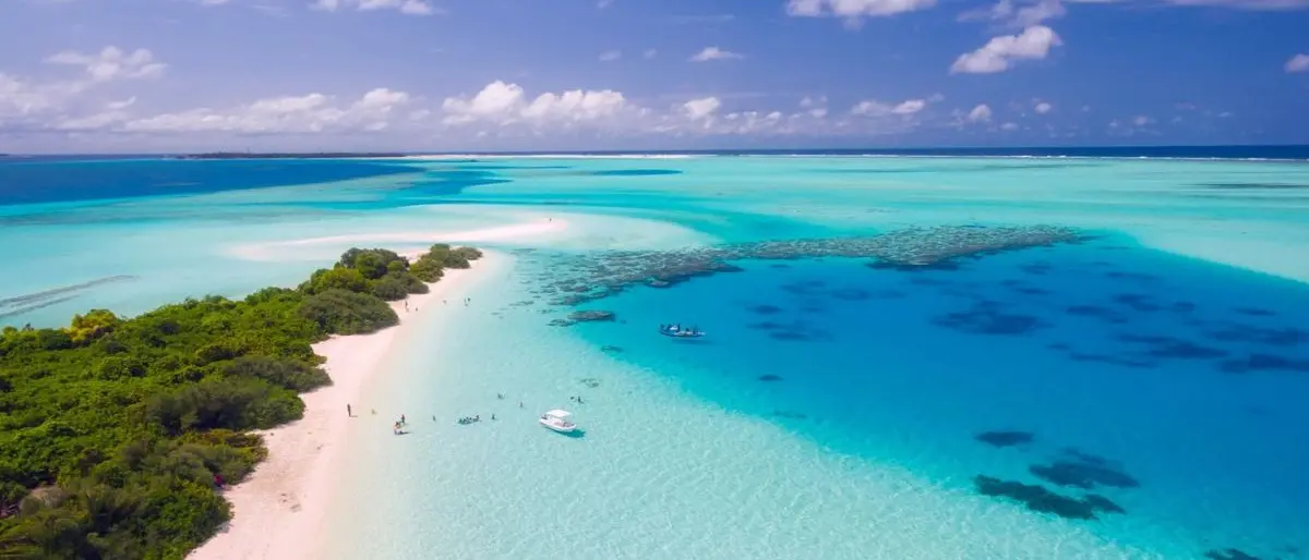 Immersione nelle grotte a 50 metri, morti cinque sub italiani alle Maldive\n