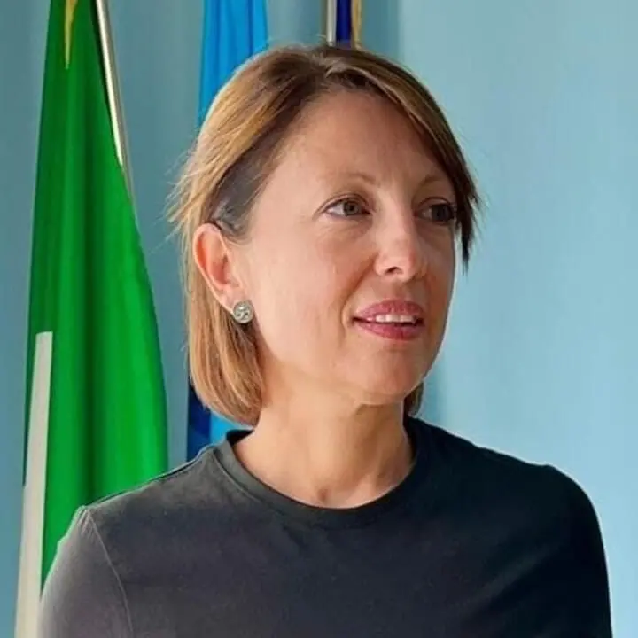 Lavoro femminile in Calabria, Quote Rosa: «Si pensi a un Patto regionale per il salario dignitoso delle donne»\n