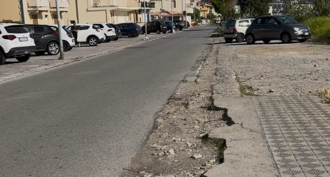 Lungomare di Gallico, Chirico: «Con la stagione estiva alle porte, la spiaggia è abbandonata»\n