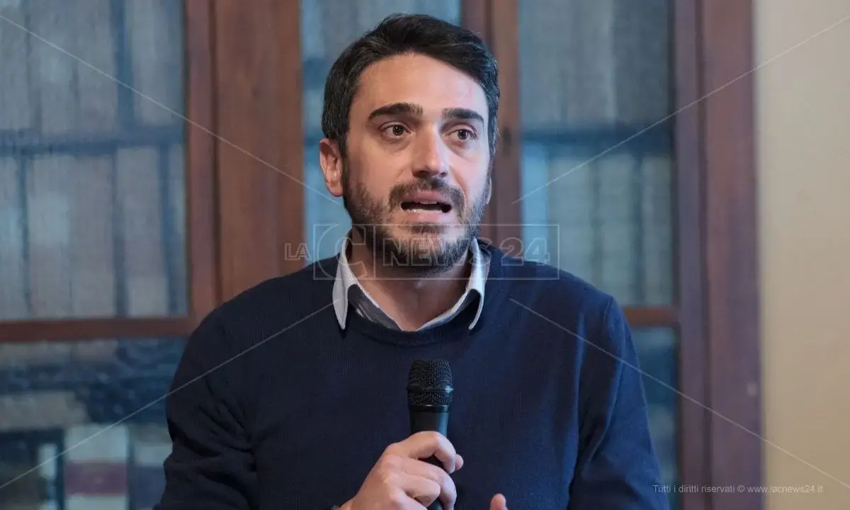 Ecomafie, Irto: «Nuova inchiesta su De Grazia e navi a perdere è passo atteso da anni»\n