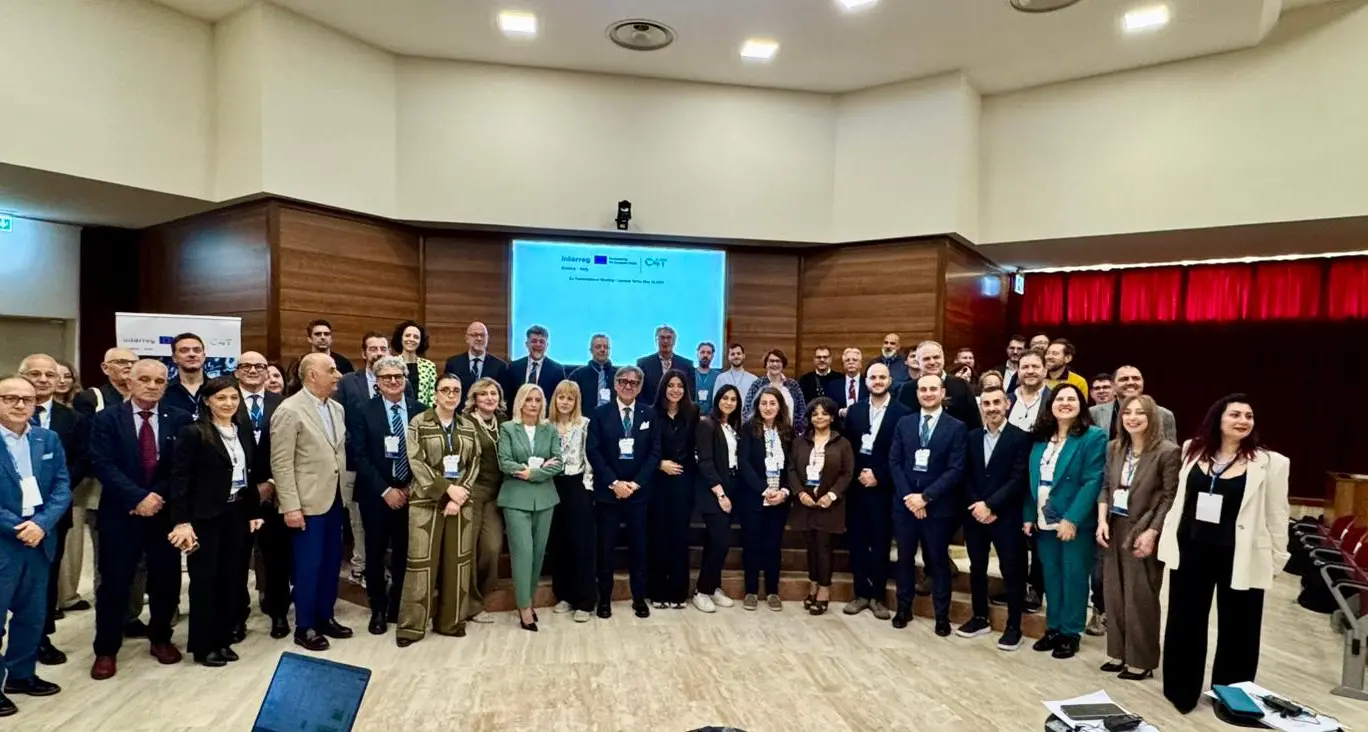 Digitalizzare il Mediterraneo, intesa tra Italia e Grecia: successo a Lamezia Terme per l’evento internazionale ospitato da Unioncamere\u00A0\n
