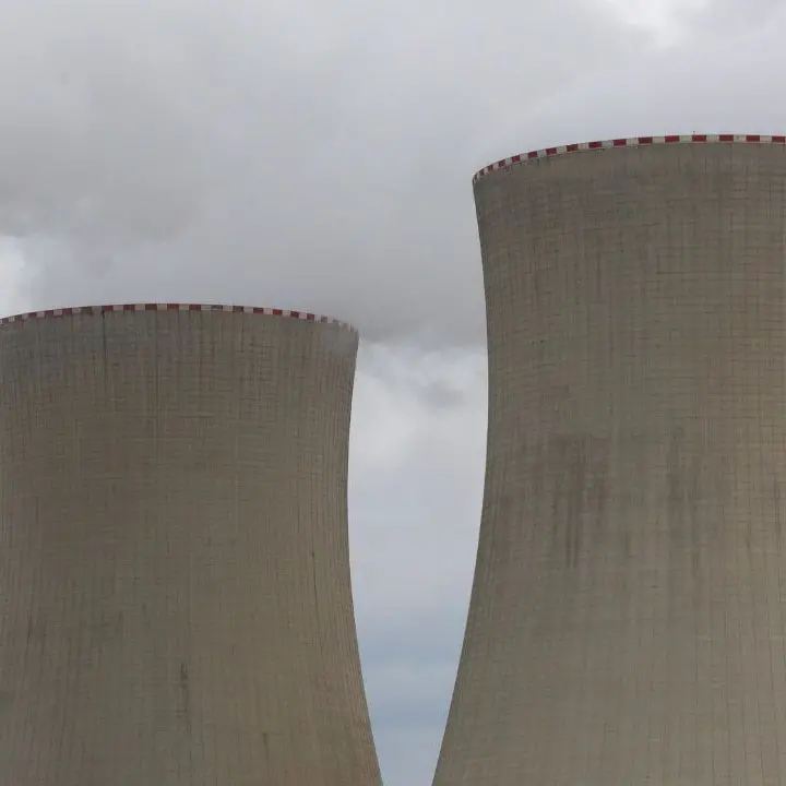 Iran-Usa, Trump apre a un’intesa sul nucleare: «Ok 20 anni di stop ma servono garanzie reali»\n