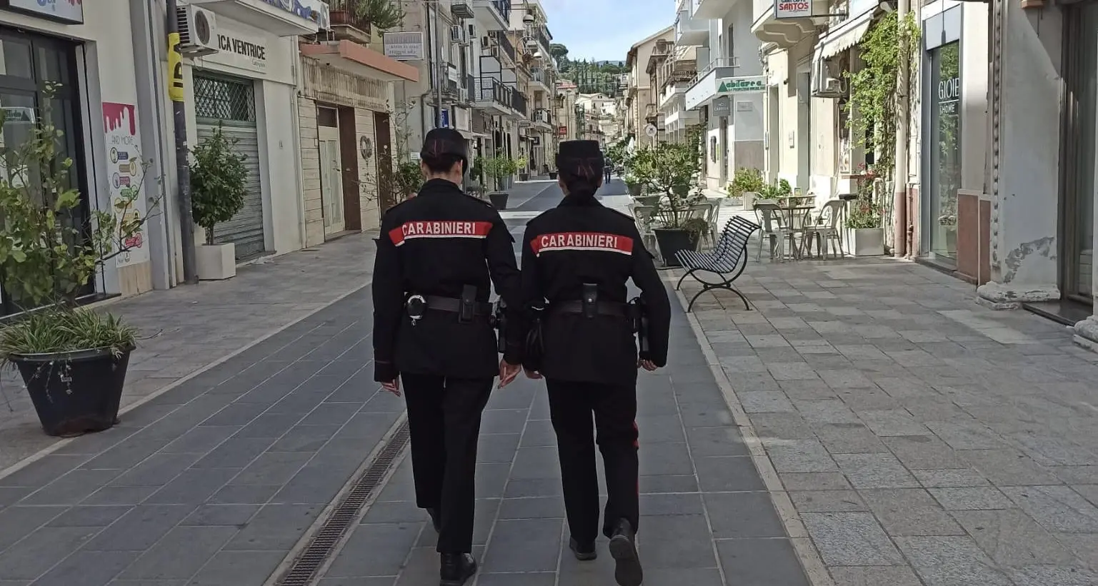 Movida a Soverato, lavoratore\u00A0in nero in\u00A0un ristorante: multa da quasi 4mila euro\n