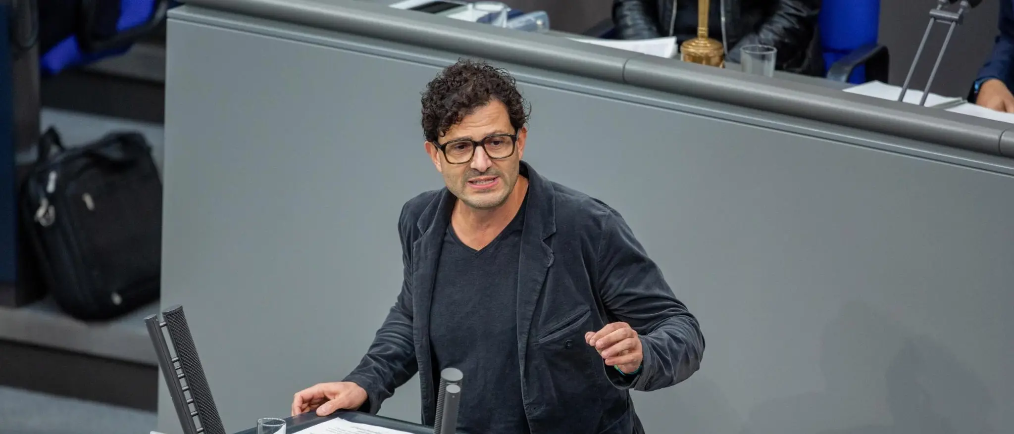Luigi Pantisano, il calabrese che vuole guidare la sinistra tedesca: da Cariati al Bundestag\n