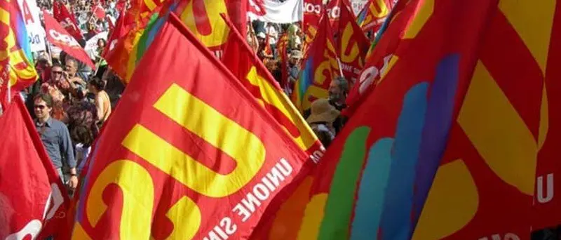 «Il presidio degli ex Lsu-Lpu allontanato\u00A0di 8 chilometri dal congresso di Forza Italia a Lamezia»: la denuncia dell’Usb\n