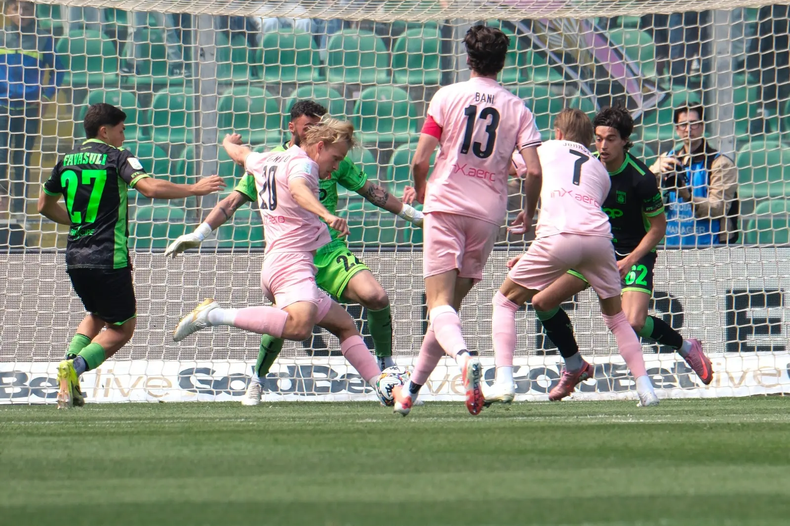 Play off Serie B, il Catanzaro\u00A0sogna in grande! Al Ceravolo arriva il Palermo, via alla caccia alla finale\n