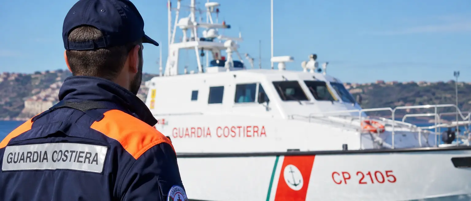 Calabria da record con le Bandiere Blu, Fedele (Usim): «Premiato anche il lavoro della Guardia Costiera»\n