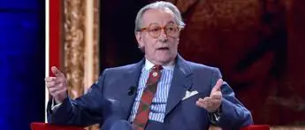 Vittorio Feltri, la Calabria e il Sud: tra insulti storici e improvvise carezze si svela la doppia narrazione\n