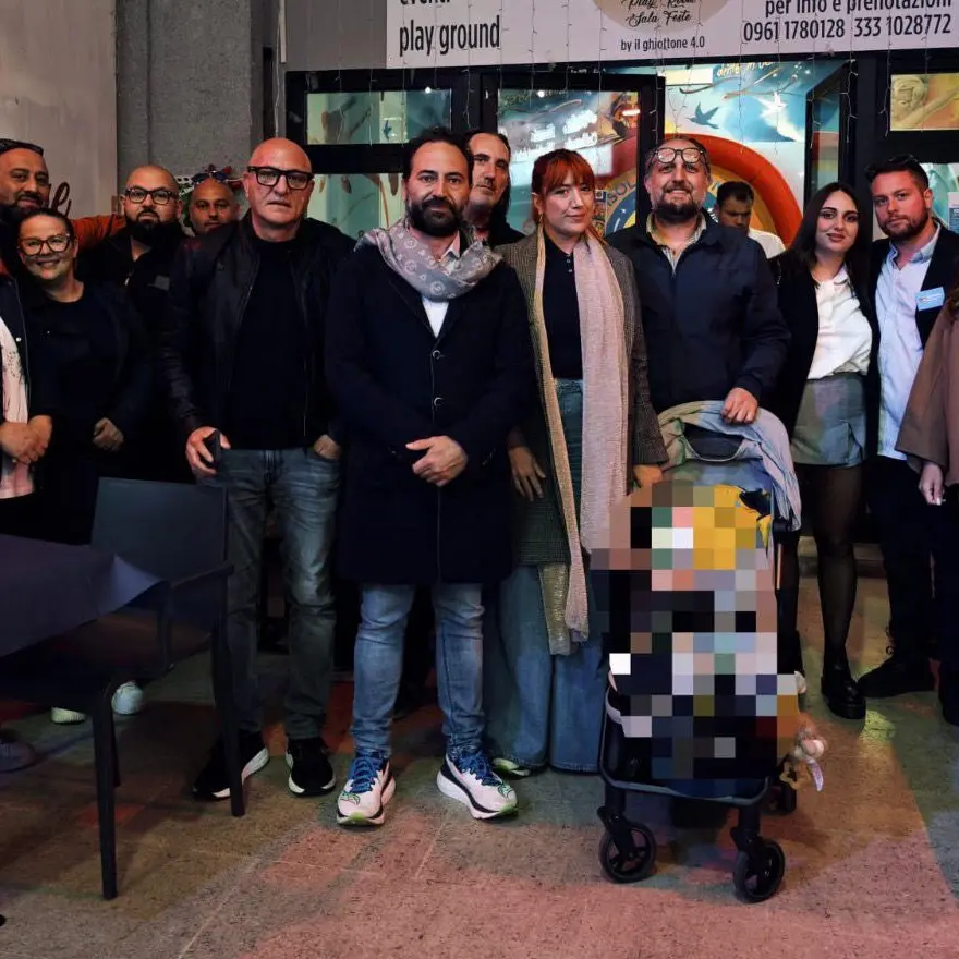 Catanzaro al centro del futuro: grande partecipazione all’incontro del movimento civico \"Noi Amiamo Catanzaro\"