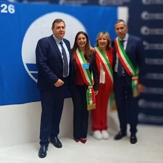 Caulonia bandiera blu 2026, la soddisfazione del Comune\n
