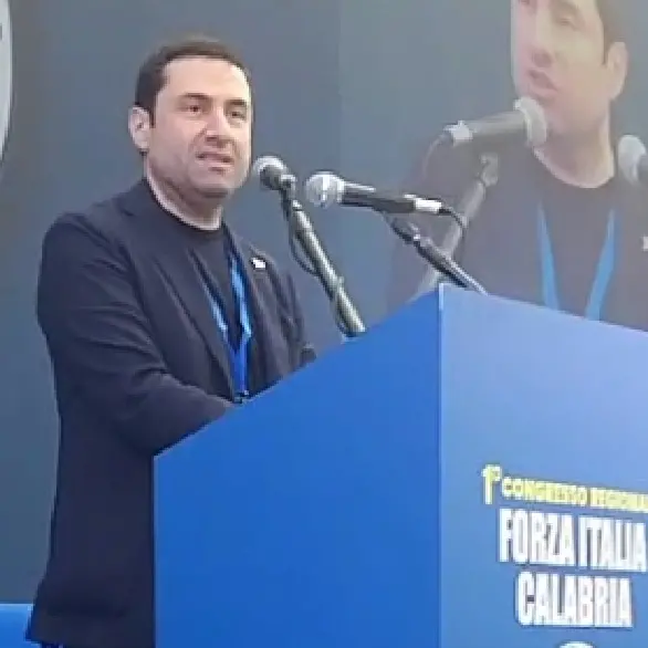 Gentile: «Forza Italia cresce nel Paese e in Calabria, Tajani ha mantenuto l’eredità di Berlusconi»\n