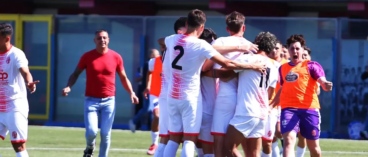 Promozione B, la finale playoff è del Gioiosa Ionica: biancorossi in Eccellenza dopo aver battuto il San NicolaChiaravalle-Soverato\n