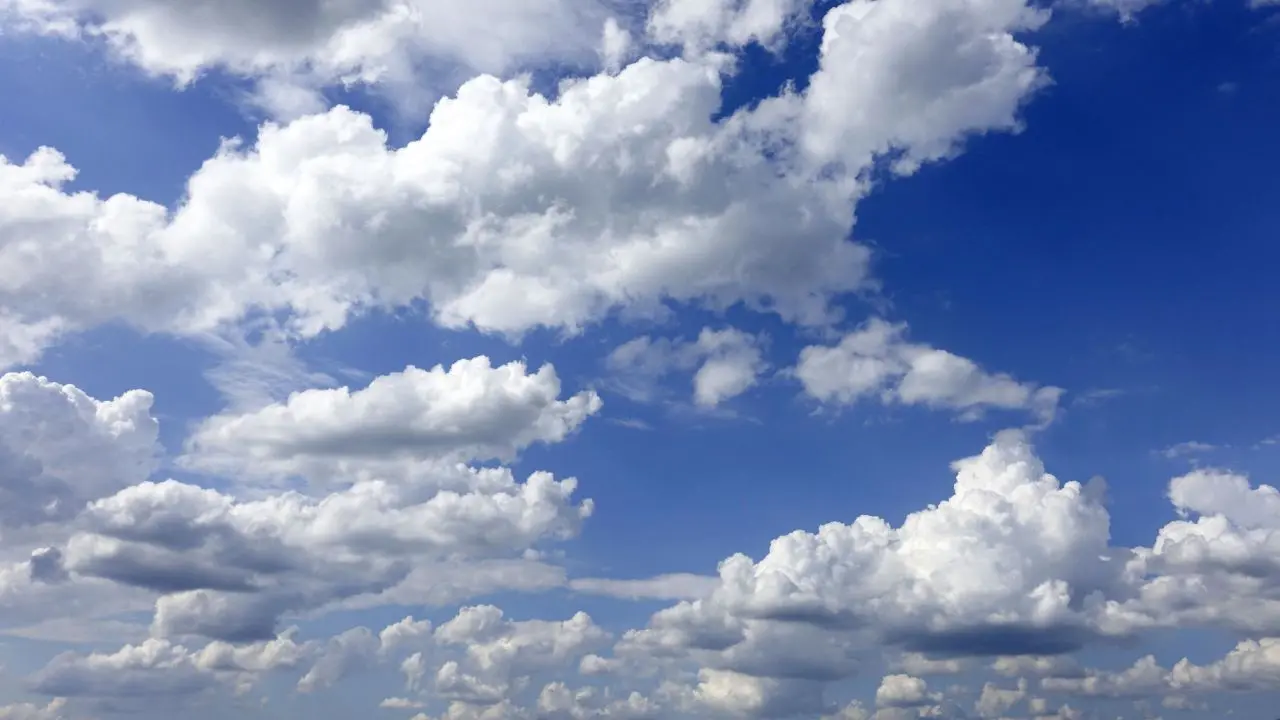 Il Meteo a Reggio Calabria, cieli in prevalenza poco nuvolosi per l'intera giornata\n