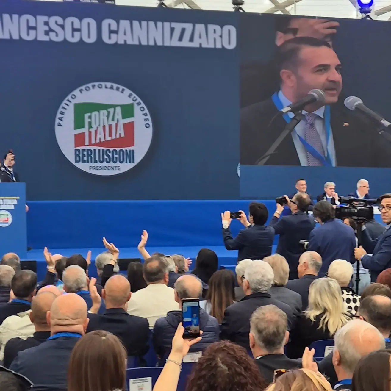 Cirillo: «Cannizzaro riconfermato alla guida di Forza Italia, premiati lavoro di squadra e classe dirigente radicata»\n
