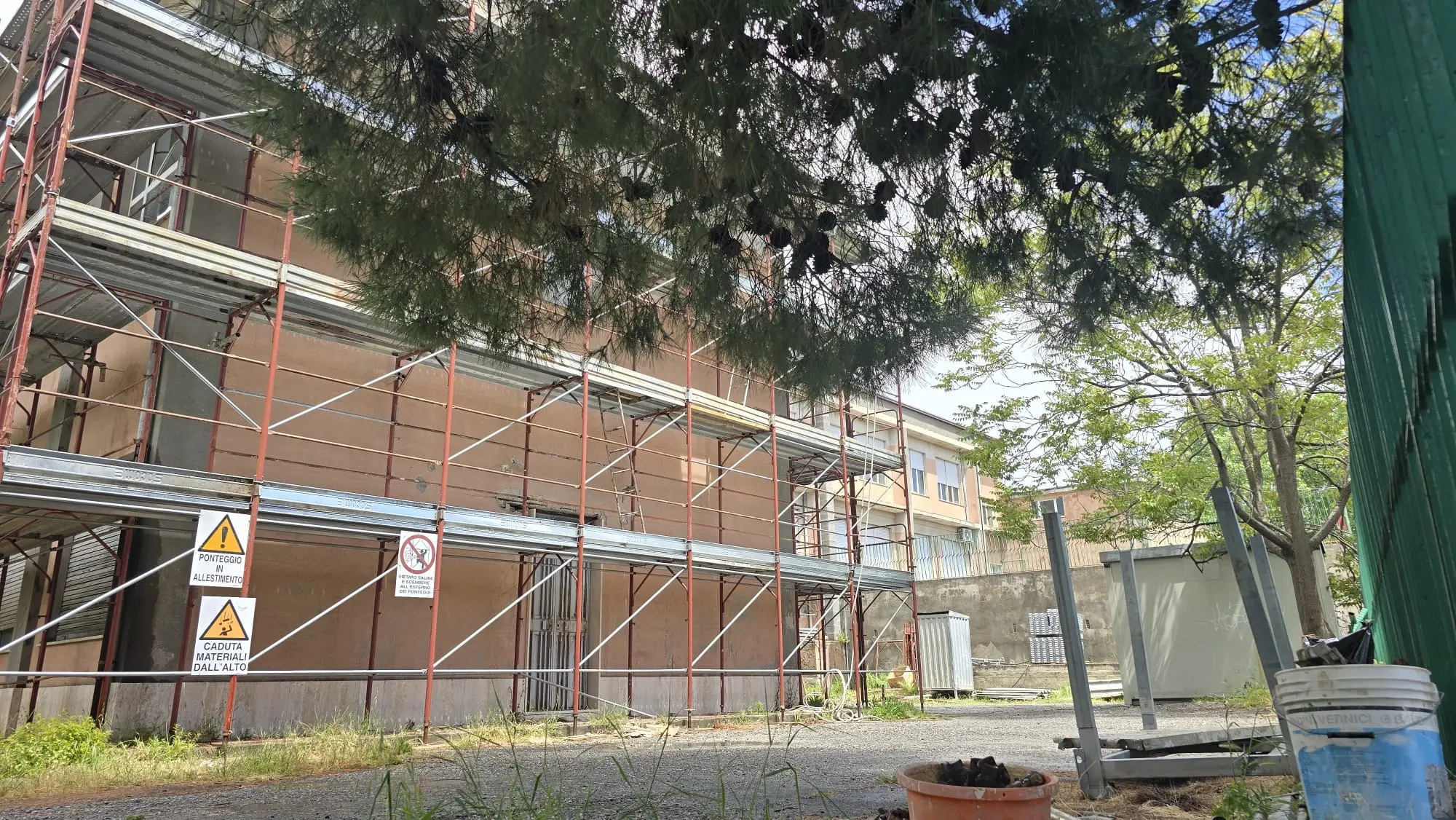 Scuola e futuro a Simeri Crichi: l'ex sindaco Zicchinella rivendica oltre 2,4 milioni di investimenti\n