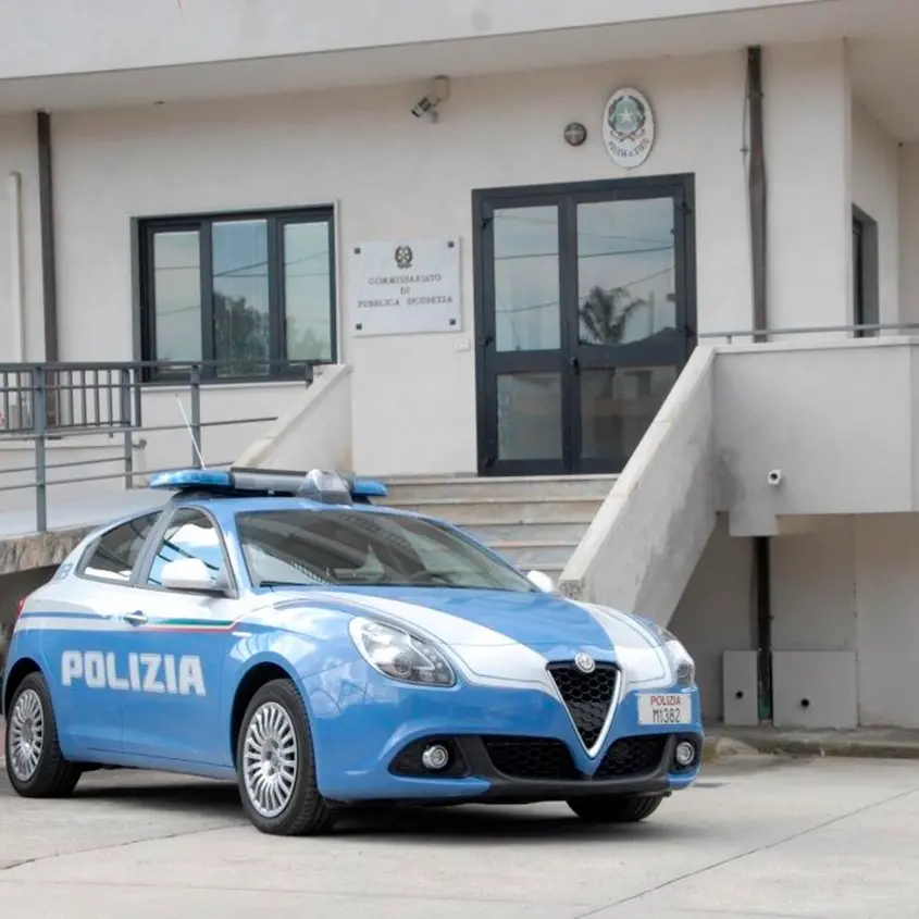 Sant’Ilario dello Ionio, arrestato un cittadino extracomunitario 18enne per atti persecutori ai danni di un’assistente sociale