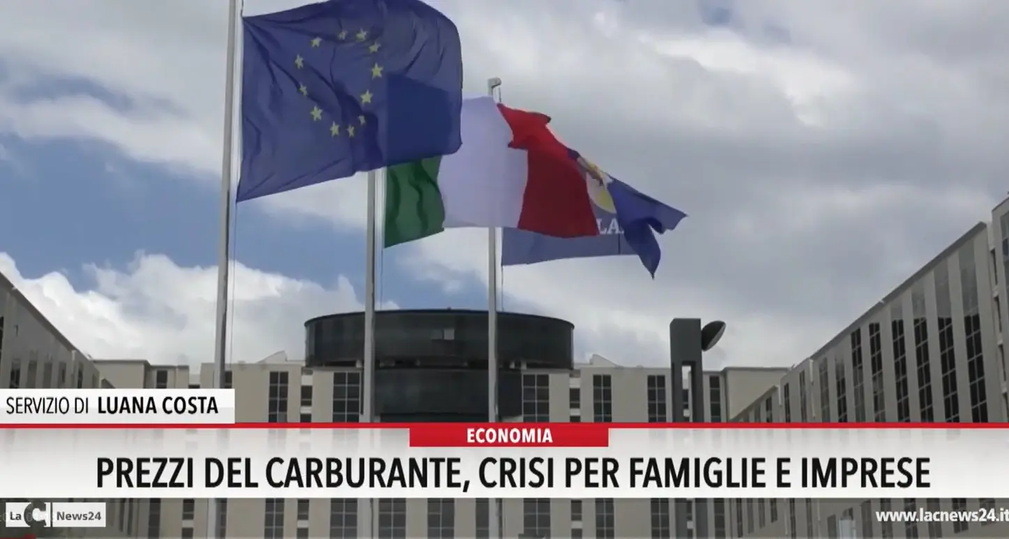 Prezzi del carburante, crisi per famiglie e imprese