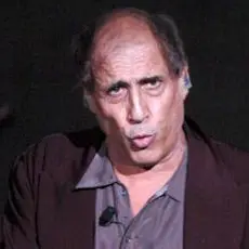 «Adriano Celentano è grave»: Claudio Lippi scatena il panico sul web, poi Claudia Mori precisa…\n